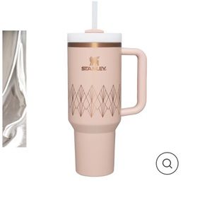 Stanley 40oz Quencher Tumbler in Blush Deco